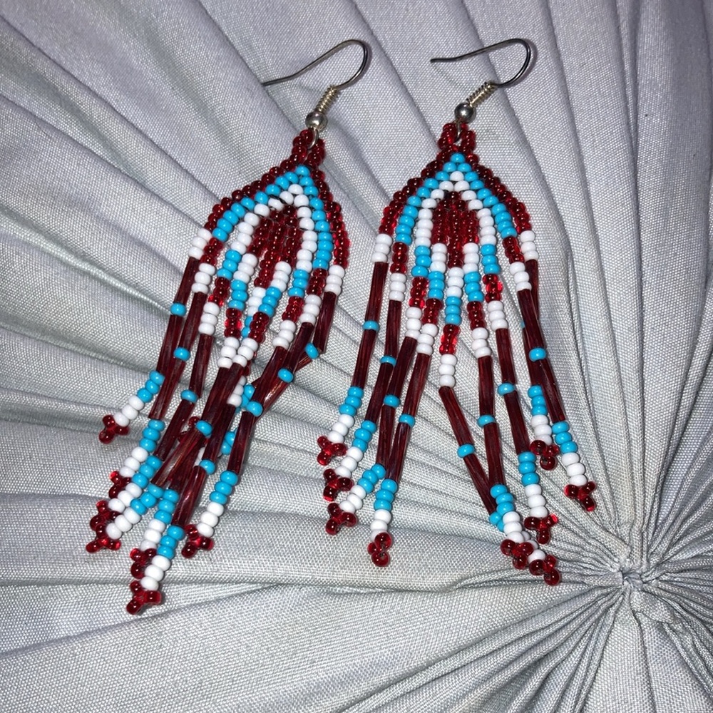Long earrings - Picture 2 of 2